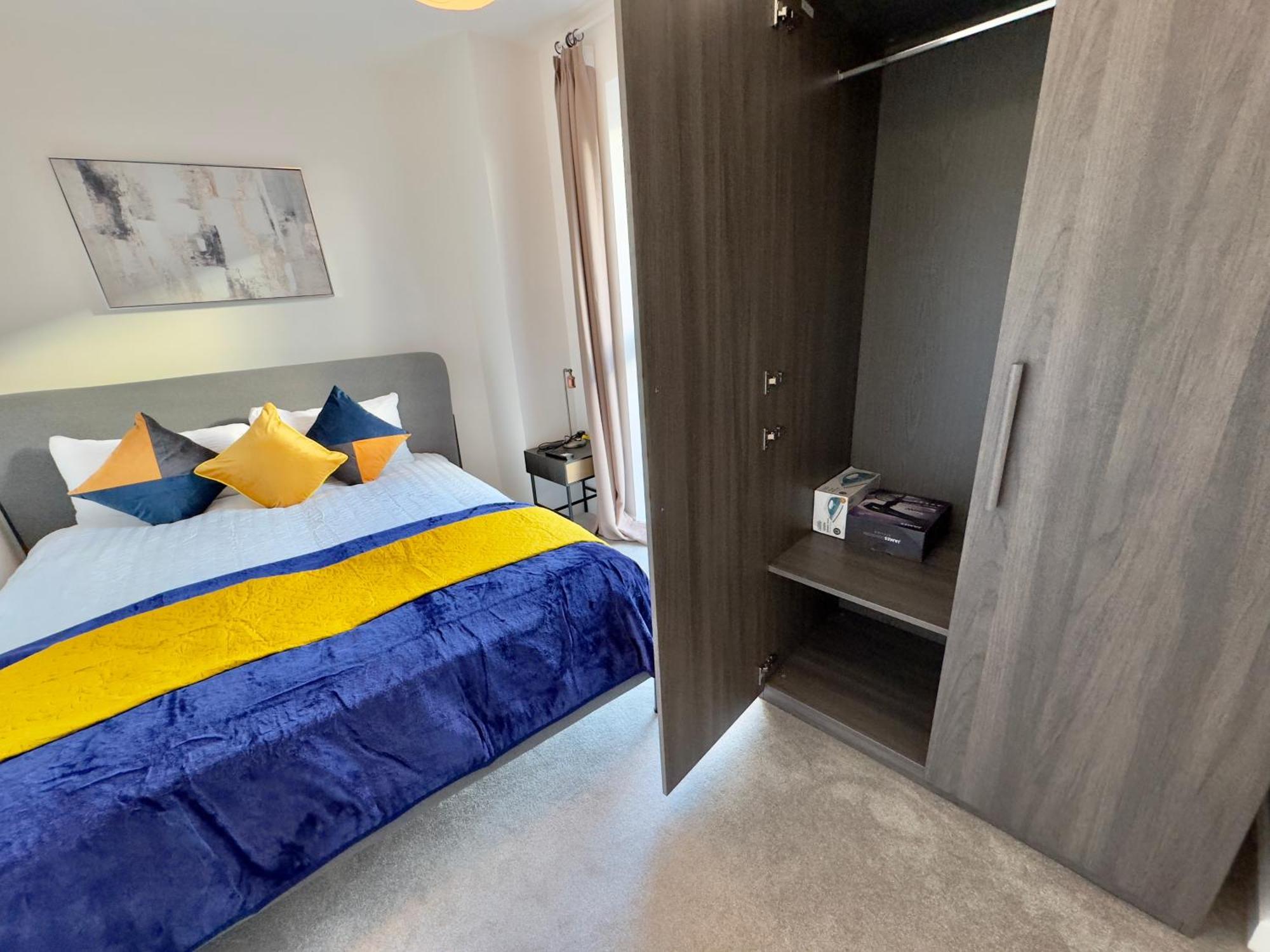 3Bedroom, 2Bathroom, Balcony,Luxury Flat Westfield London Bagian luar foto